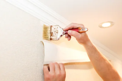 Pose de papier peint à Noceta — revêtements muraux et toiles de verre
